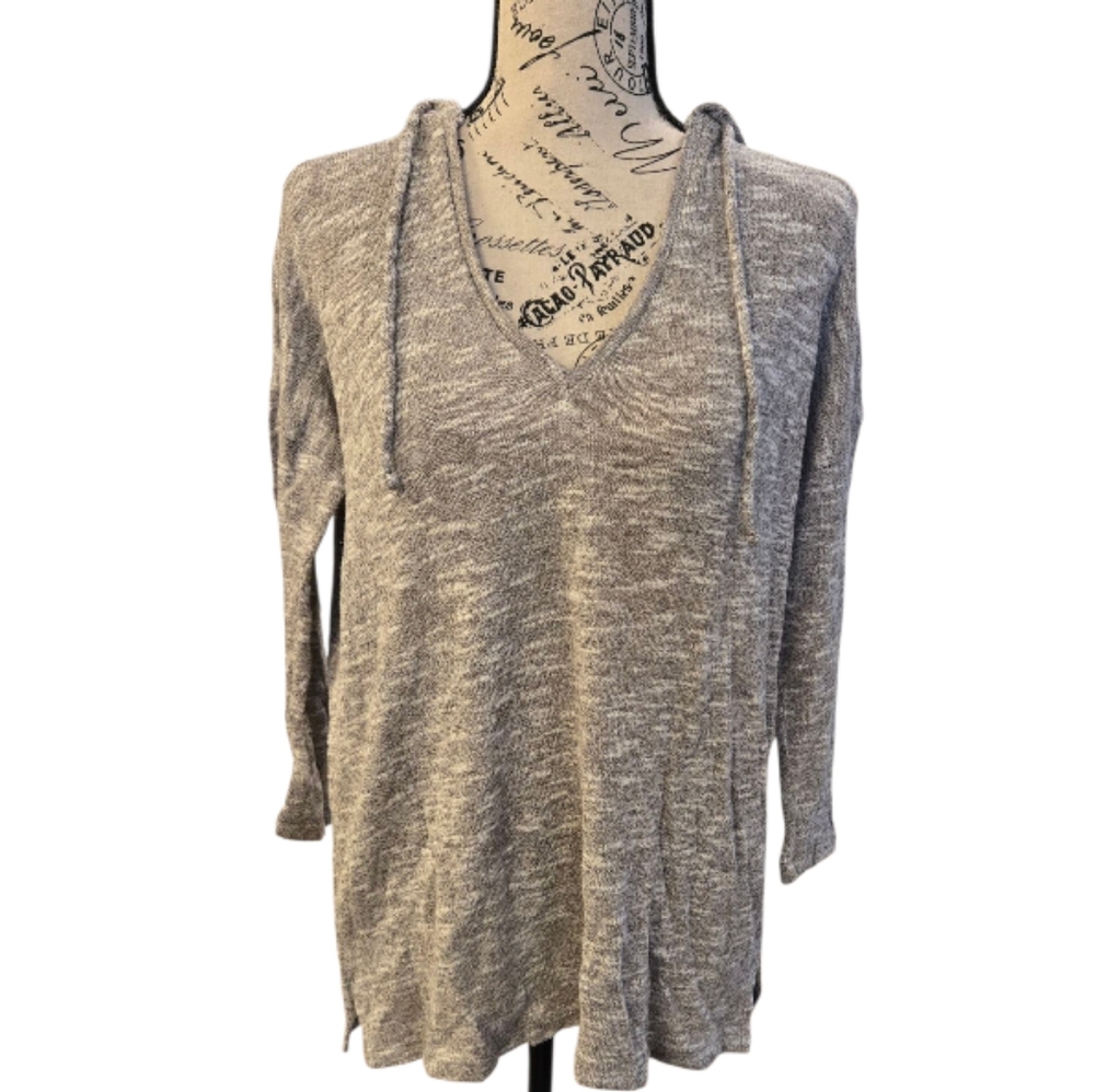 Old Navy Women's Light Gray Knit Hoodie